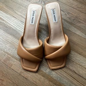 Cute Steve Madden kitten heels